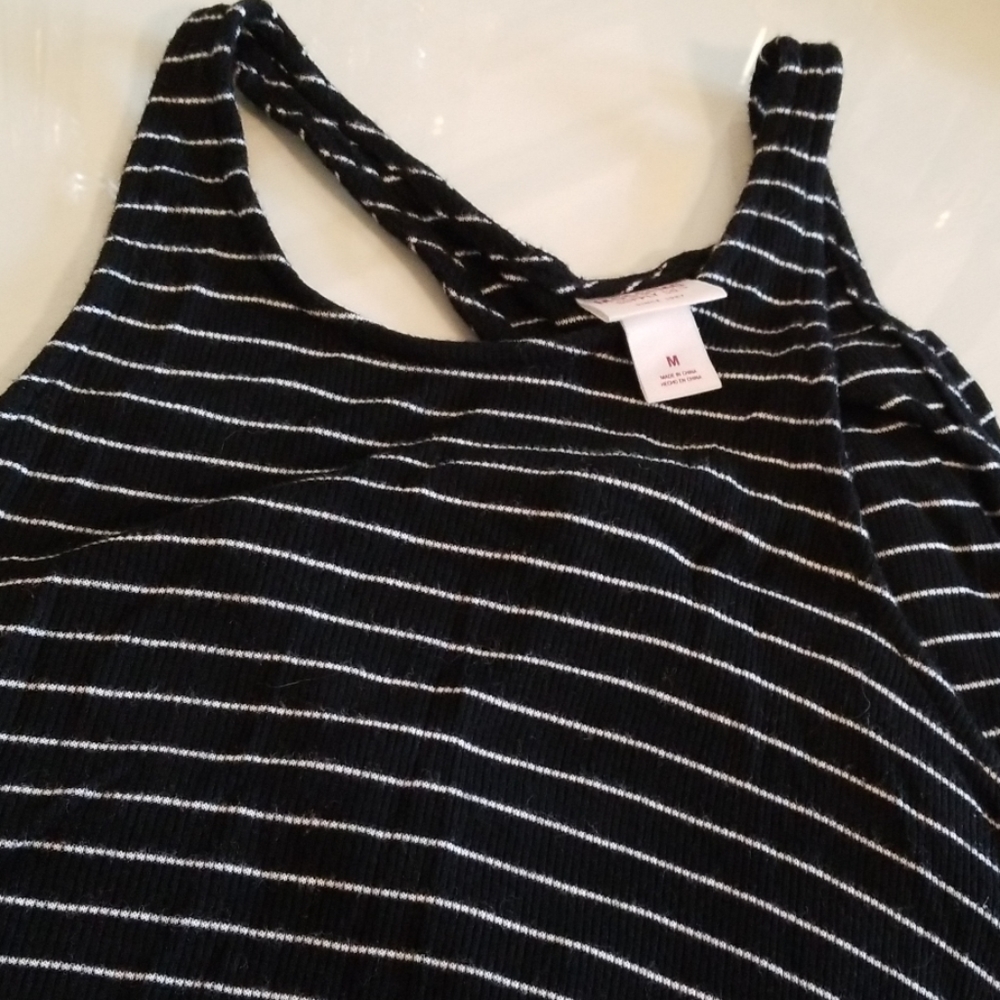 Lightweight cotton tank top
